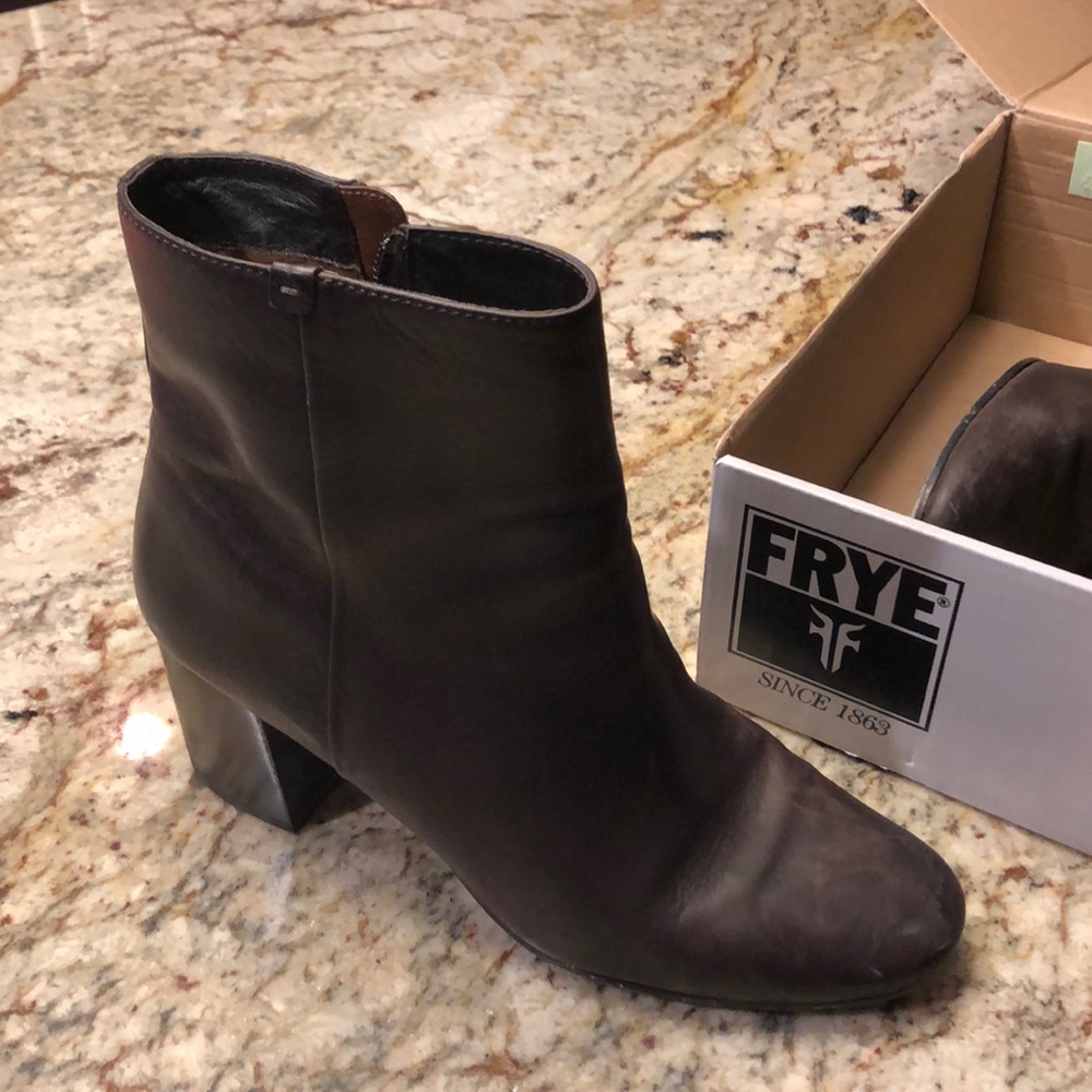 Barely worn Frye booties